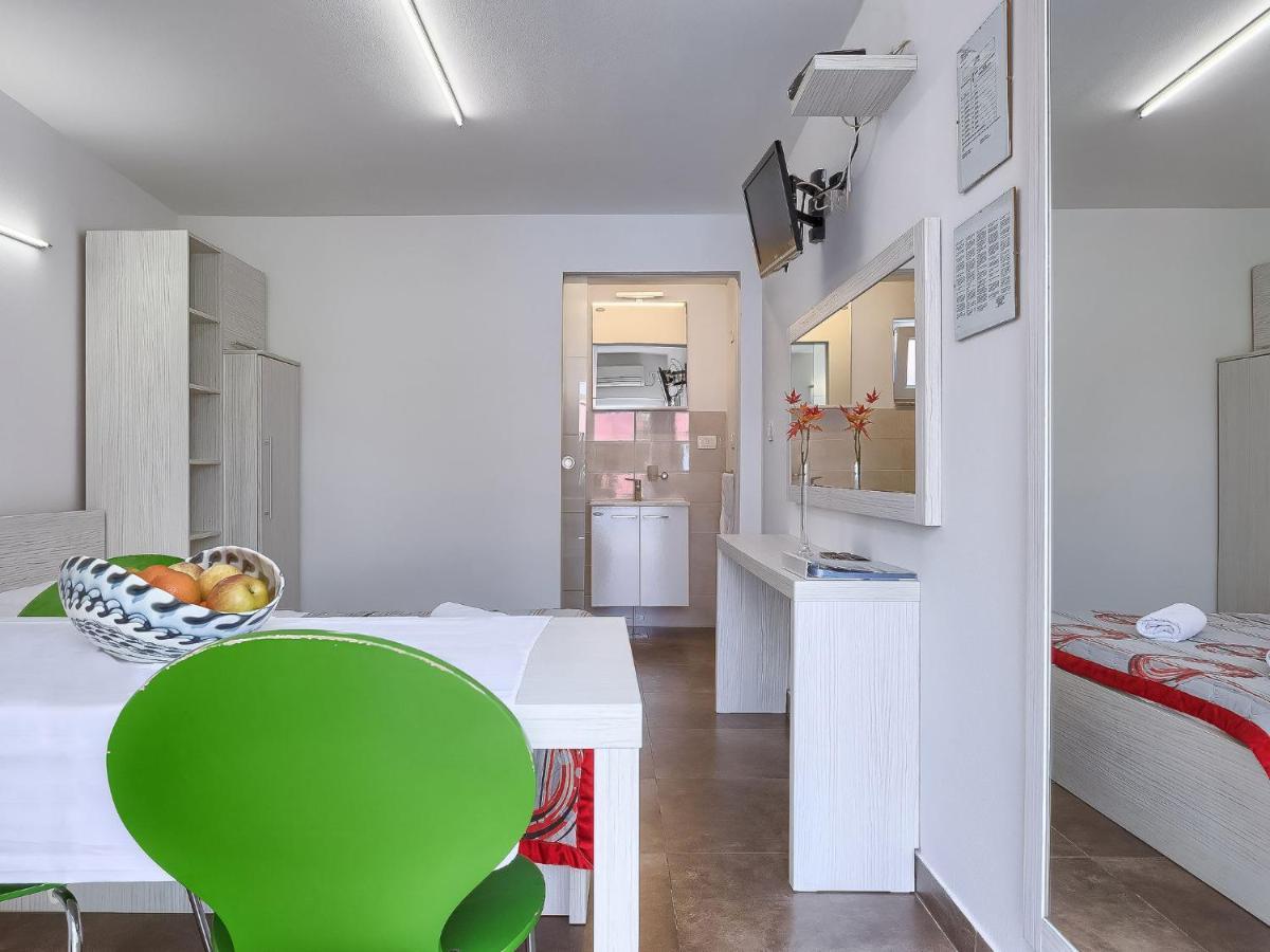 Apartment Nika-10 By Interhome Umag Exterior foto