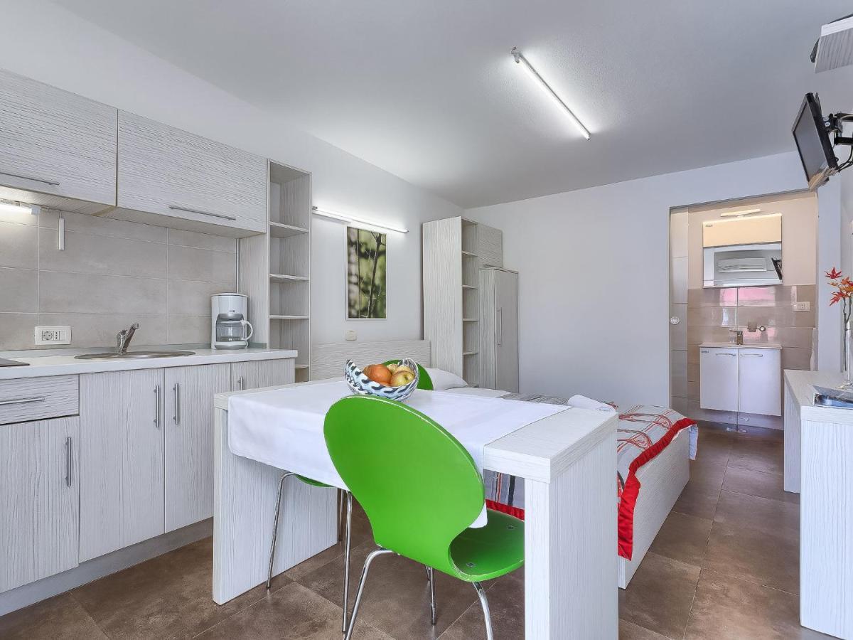 Apartment Nika-10 By Interhome Umag Exterior foto